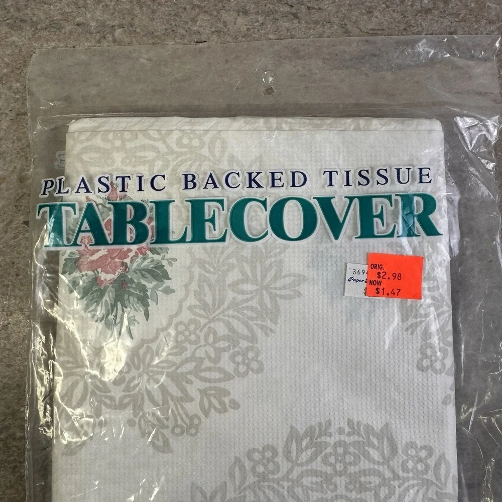 Vintage BEACH Plastic Backed Tissue Table Cover 4 Sq Yds. Enchanted Rose NOS